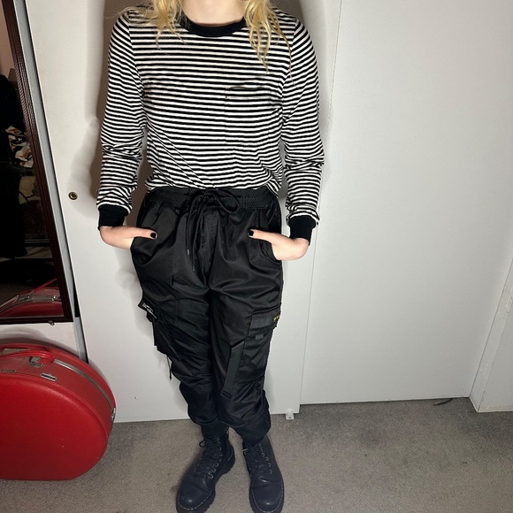 Women's Utility Pants - Picture 9 of 9